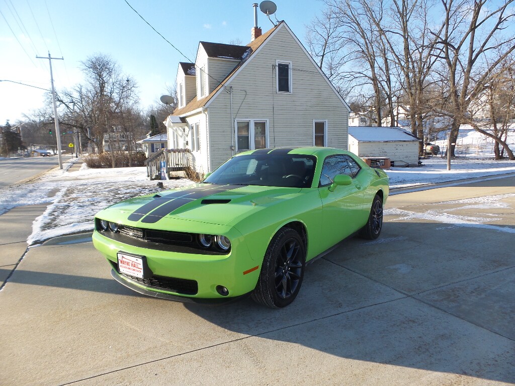 Used 2023 Dodge Challenger SXT Coupe