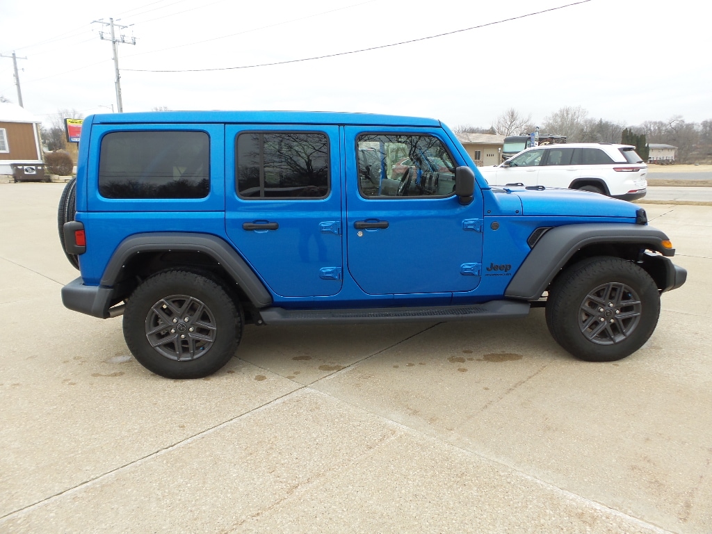 2024 Jeep Wrangler 4-Door Sport S - Photo 7