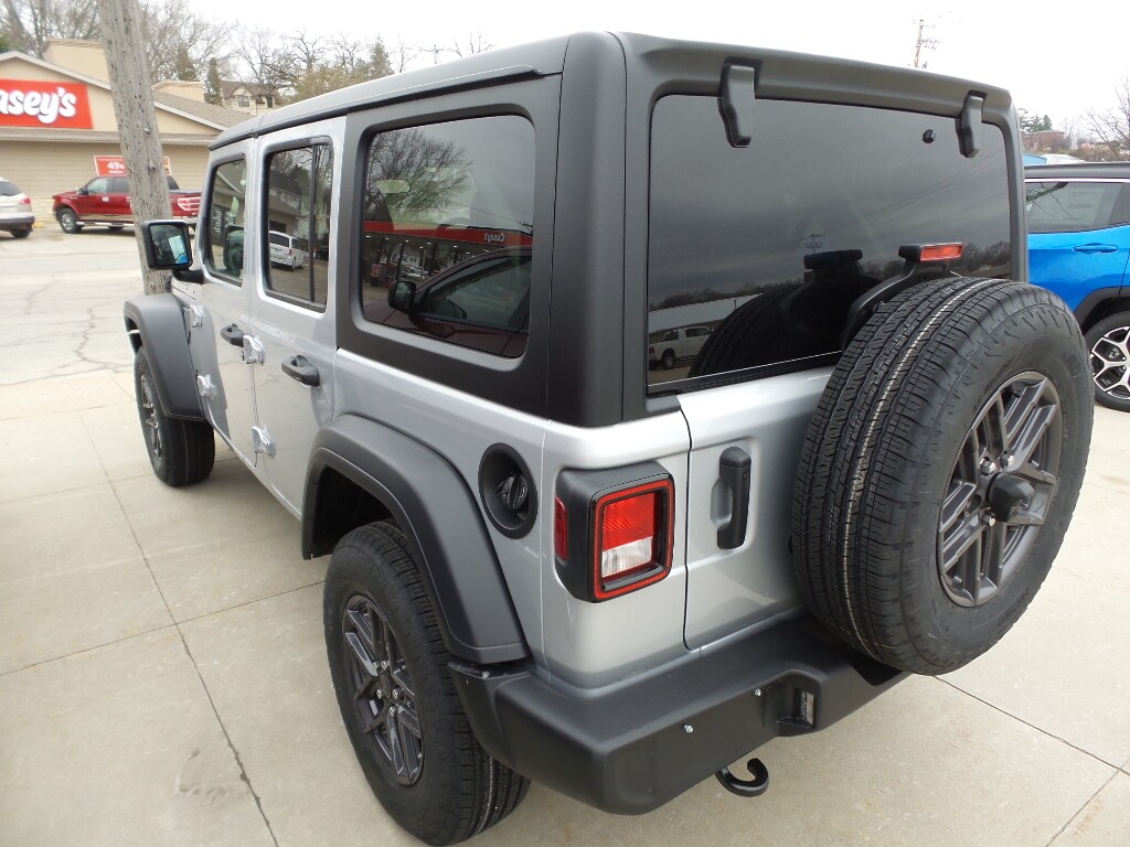 New 2024 Jeep Wrangler 4Door Sport RHD 4x4 For Sale Anamosa IA