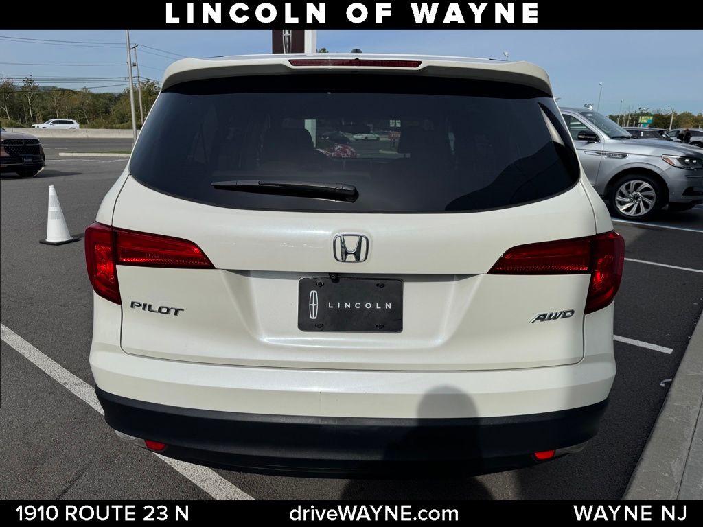 2018 Honda Pilot EX-L photo 2