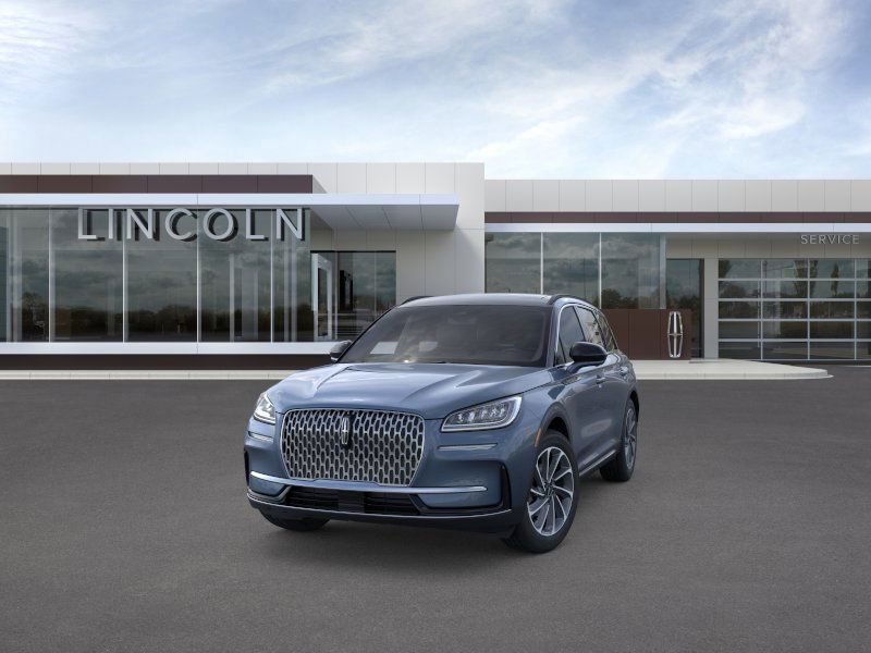 2025 Lincoln Corsair Premiere photo 2