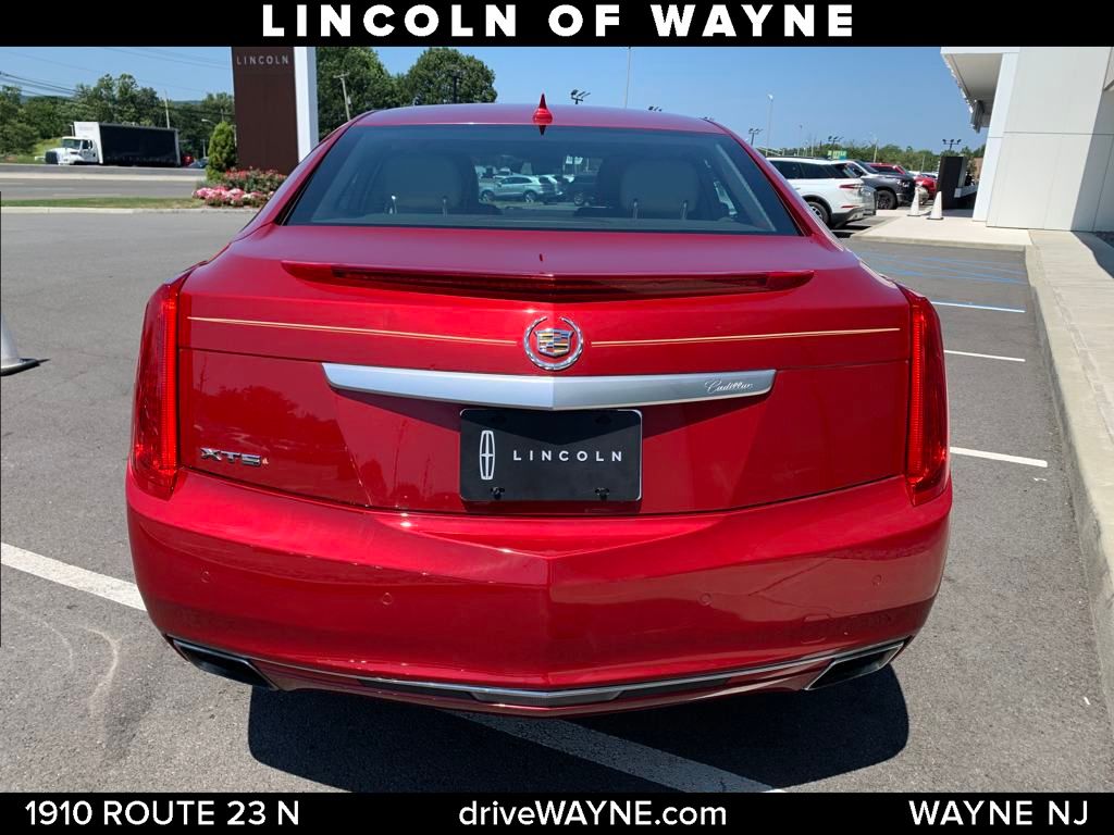 2014 Cadillac XTS Luxury photo 4