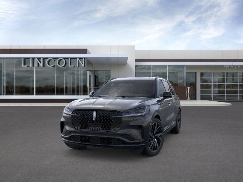 2025 Lincoln Aviator Black Label photo 2