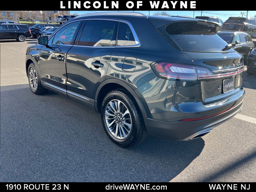 2023 Lincoln Nautilus Standard photo 3