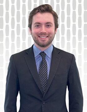 Staff member Ryan Carney from ID_45d5f755bbb9