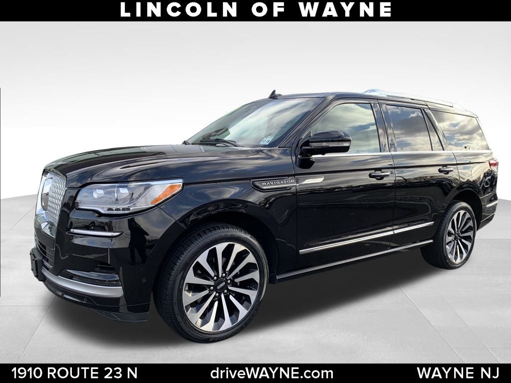 2023 Lincoln Navigator Reserve's photo