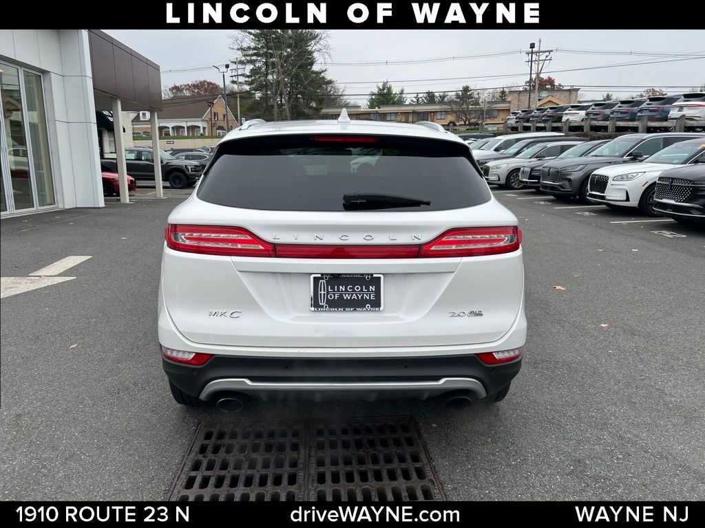 2016 Lincoln MKC Reserve photo 2