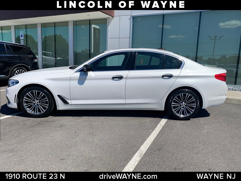 2019 Bmw 530i xDrive Sedan photo 2
