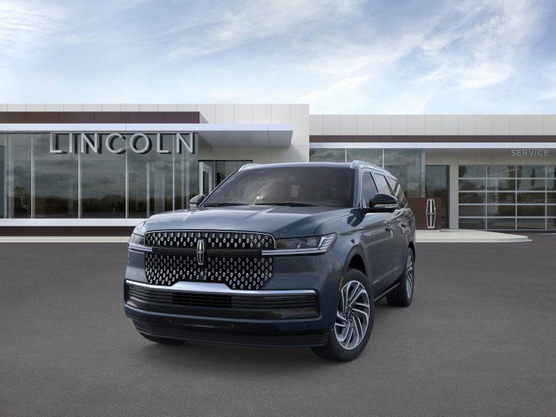 2025 Lincoln Navigator Reserve photo 2