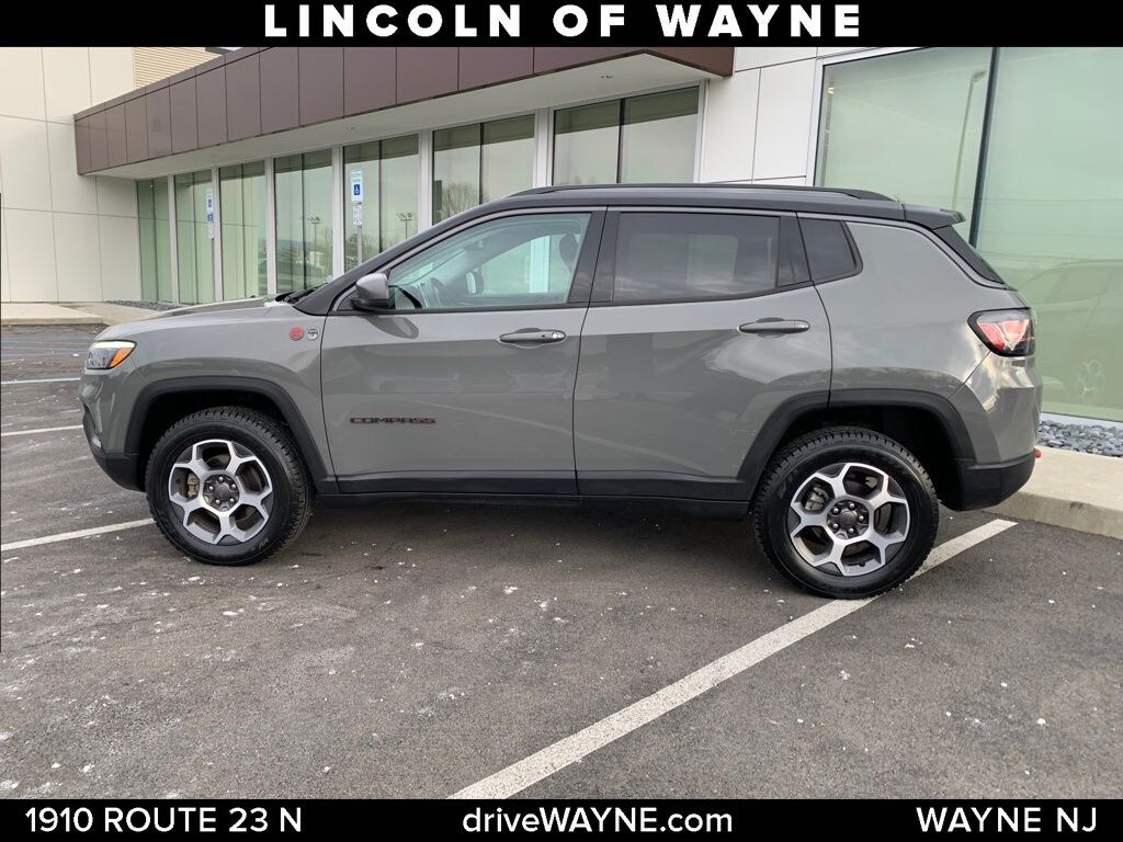 Used 2022 Jeep Compass Trailhawk SUV