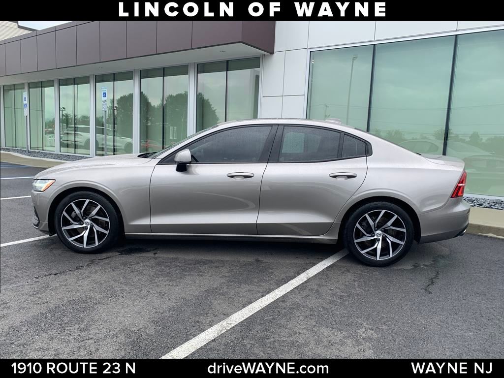 Used 2019 Volvo S60 Momentum with VIN 7JR102FK4KG016187 for sale in Wayne, NJ