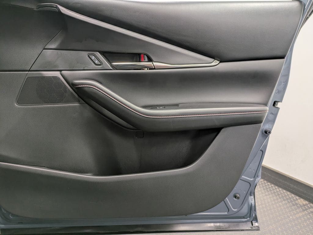 2023 Mazda CX-30 Carbon Edition - Photo 29