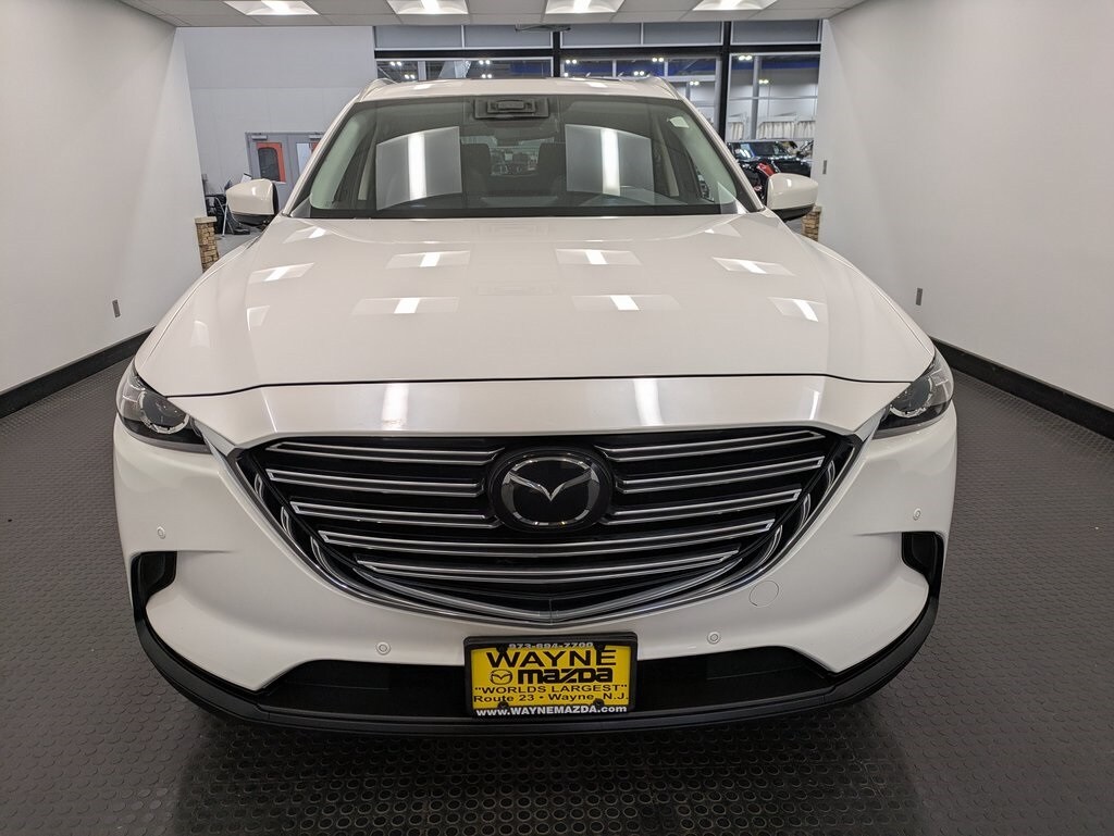 2022 Mazda CX-9 Touring photo 2