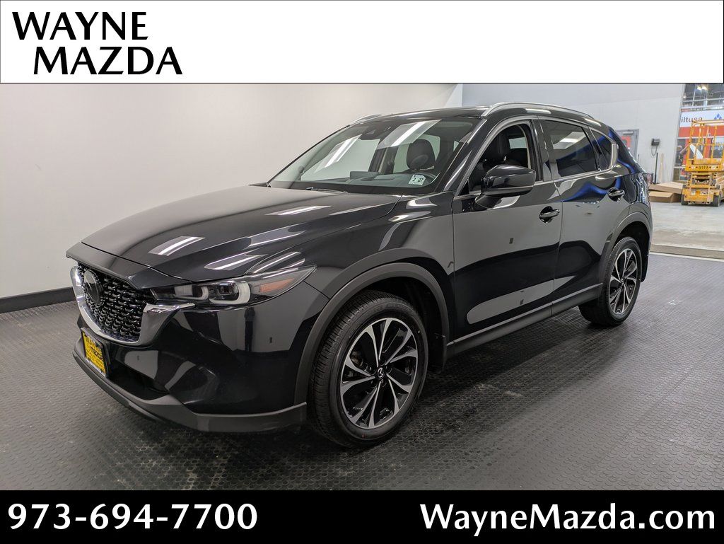 2022 Mazda CX-5 S Premium Plus package