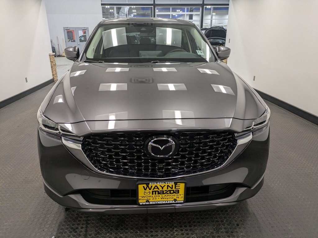 2025 Mazda CX-5 2.5 S Preferred photo 2