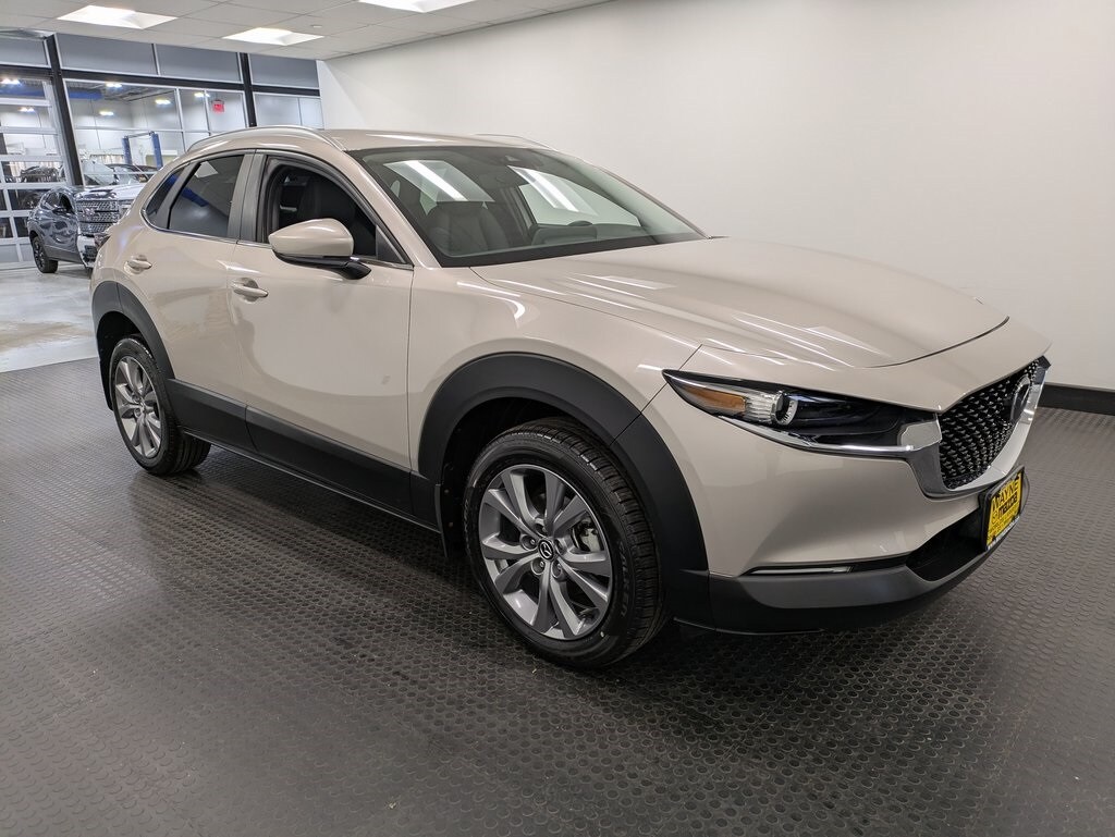 2023 Mazda CX-30 2.5 S Preferred photo 3