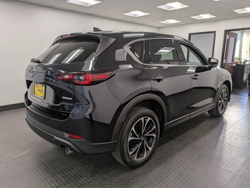 2022 Mazda CX-5 2.5 S Premium photo 4