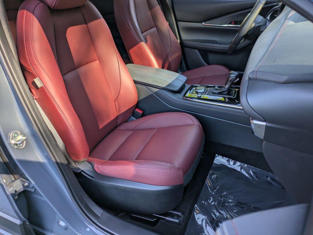 2023 Mazda CX-30 Carbon Edition - Photo 31