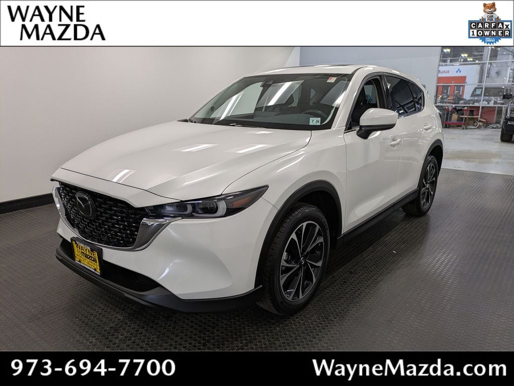 2023 Mazda CX-5 S Premium package Auto AWD's photo