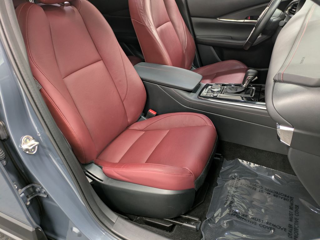 2023 Mazda CX-30 Carbon Edition - Photo 30