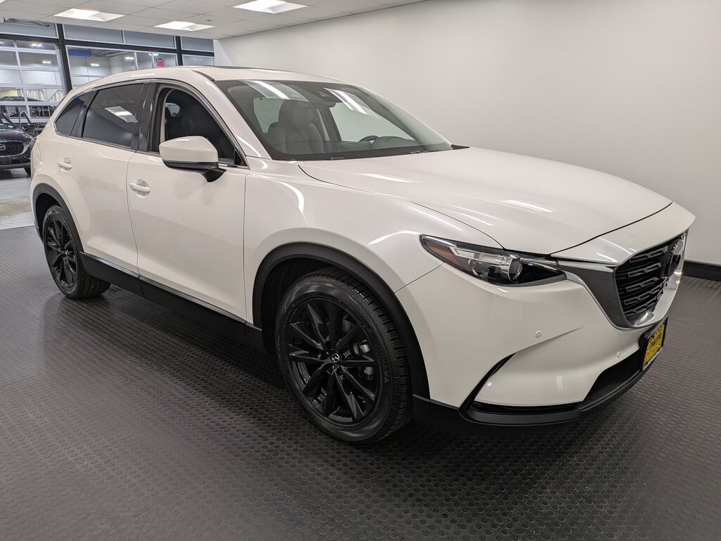 2022 Mazda CX-9 Touring photo 3
