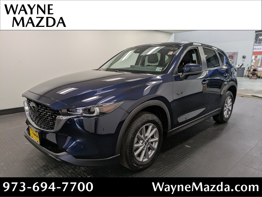 2023 Mazda CX-5 S Preferred package