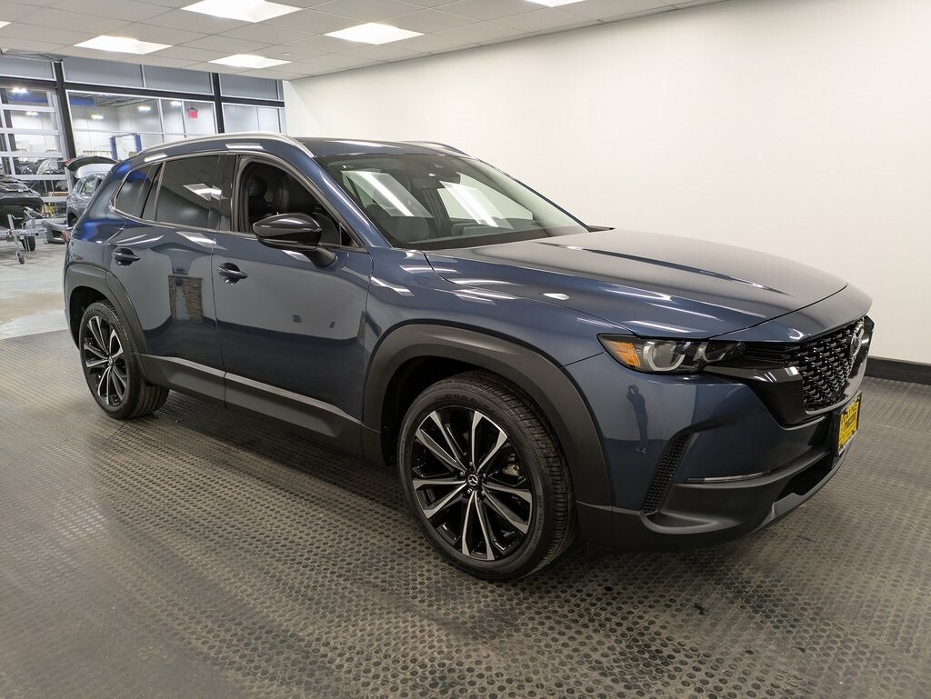 2023 Mazda CX-50 2.5 Premium Plus photo 3