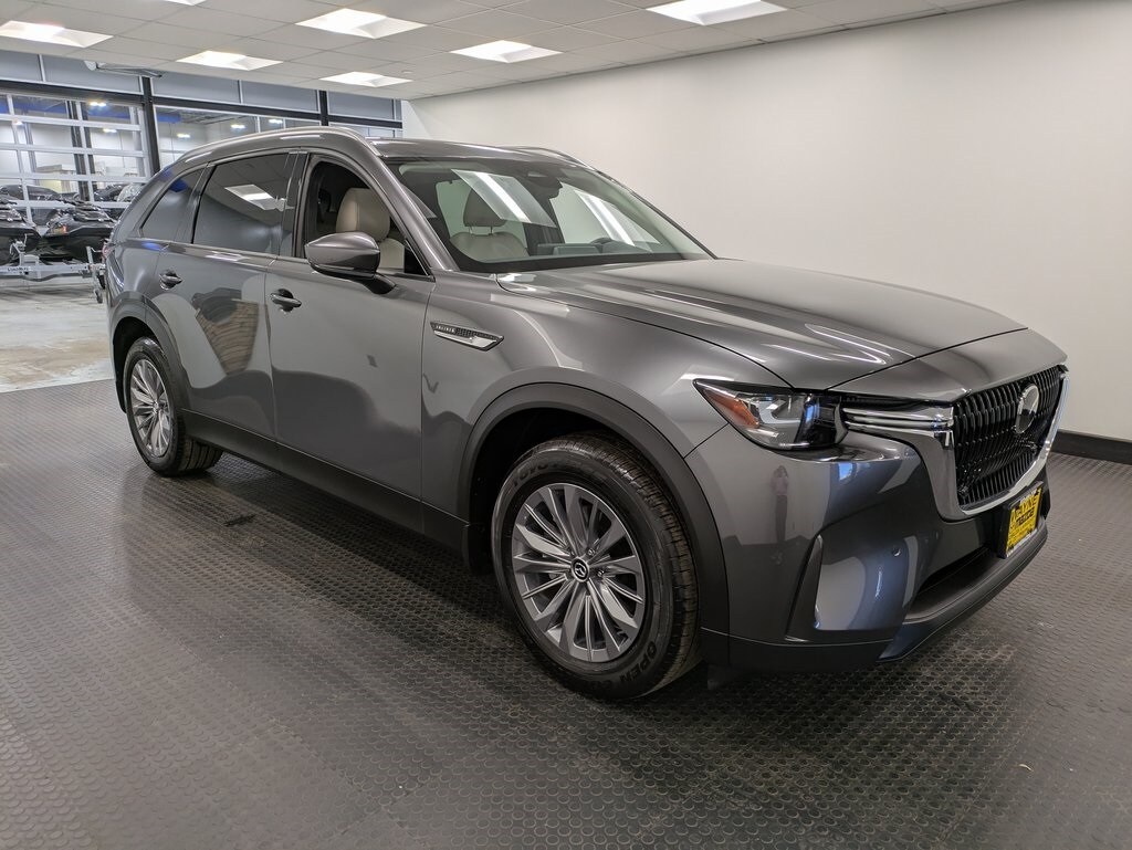2025 Mazda CX-90 3.3 Turbo Preferred photo 2