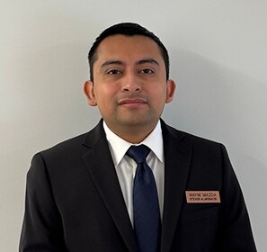 Staff member STEVEN ALMONACID from ID_c76752c5d8fd