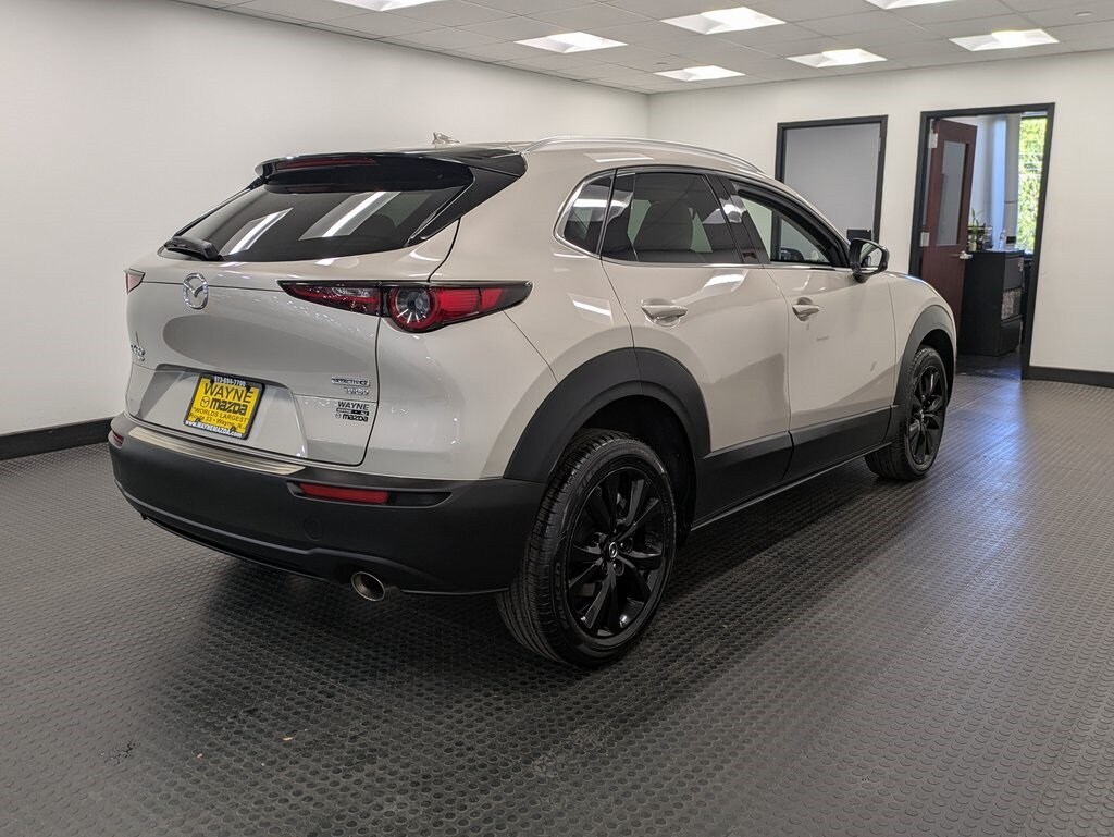 2022 Mazda CX-30 2.5 Turbo Premium photo 4