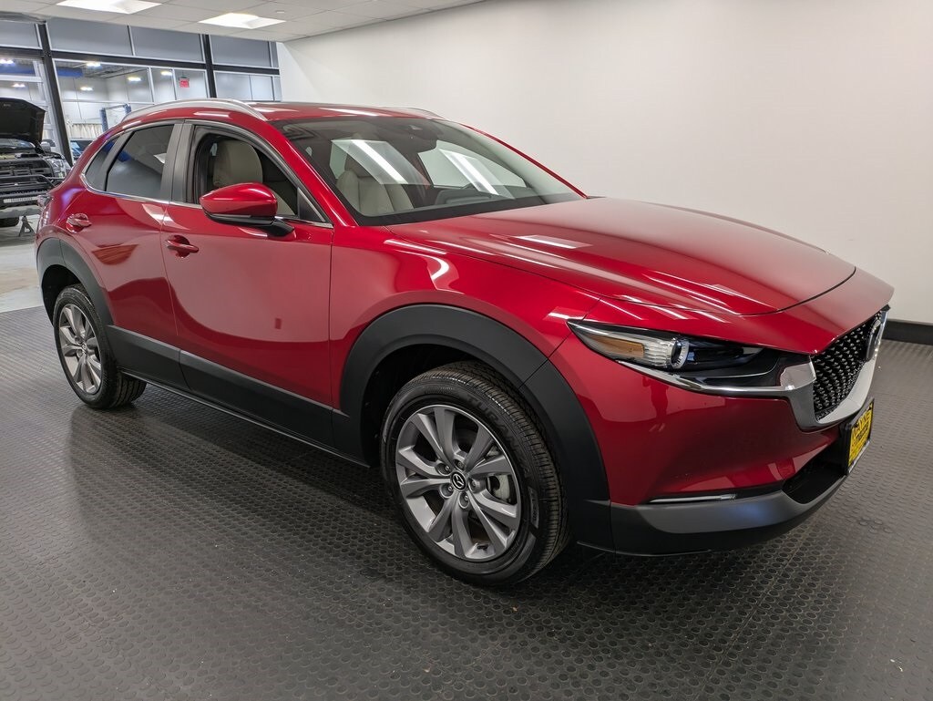 2022 Mazda CX-30 2.5 S Preferred photo 2