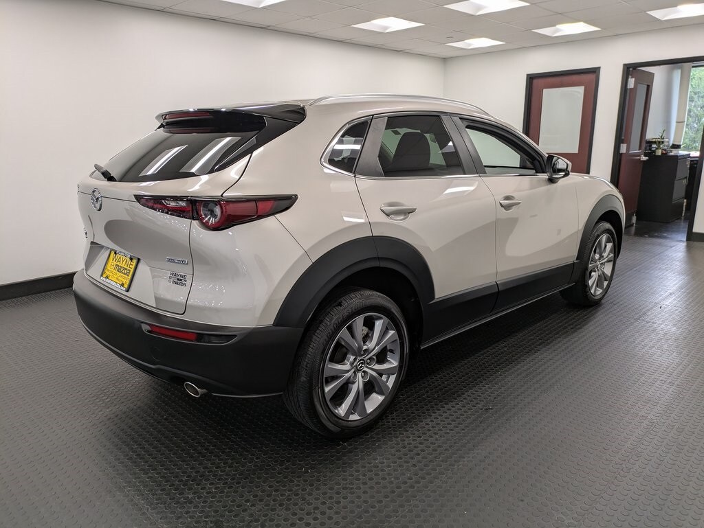 2023 Mazda CX-30 2.5 S Preferred photo 3