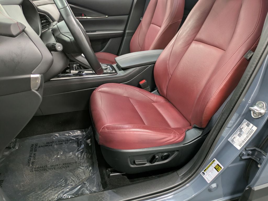 2023 Mazda CX-30 Carbon Edition - Photo 12
