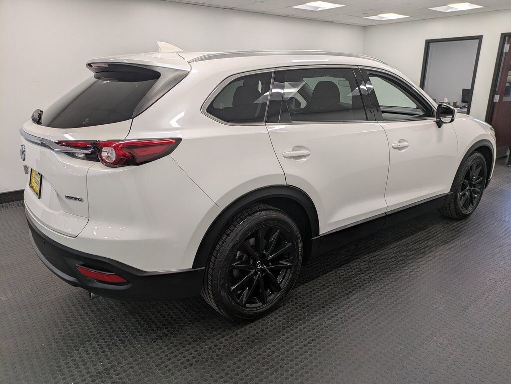2022 Mazda CX-9 Touring photo 4