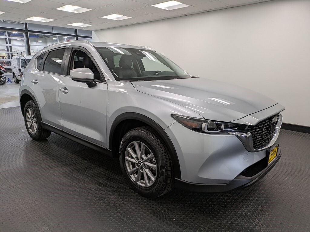 2023 Mazda CX-5 2.5 Select photo 3