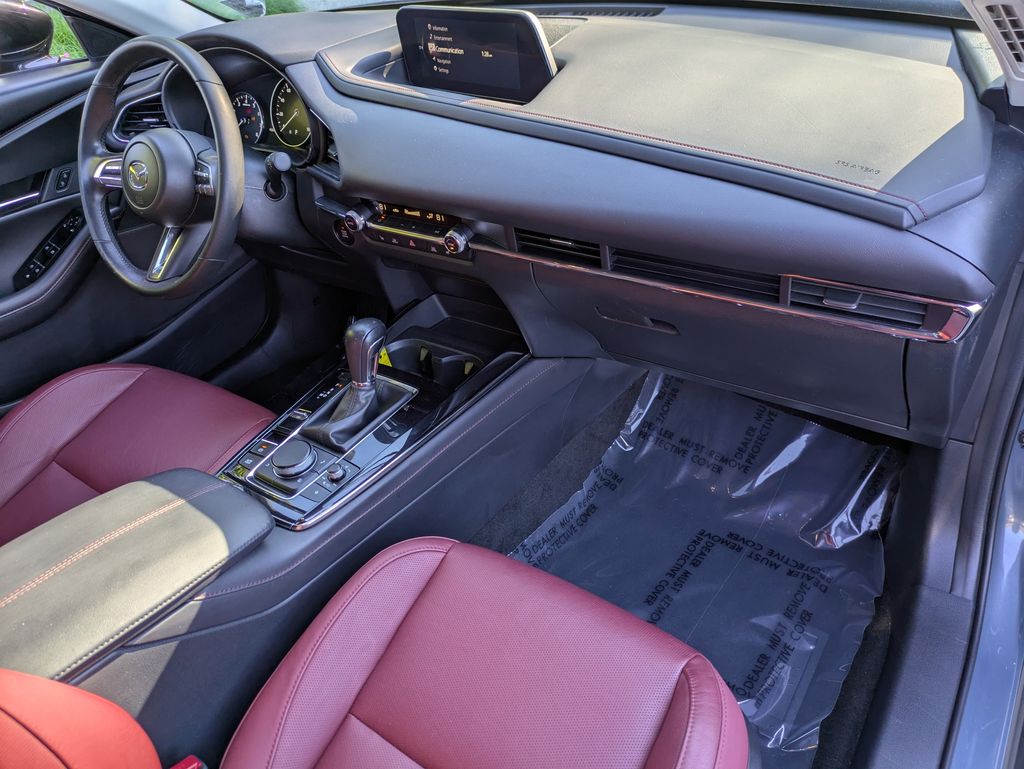 2023 Mazda CX-30 Carbon Edition - Photo 32