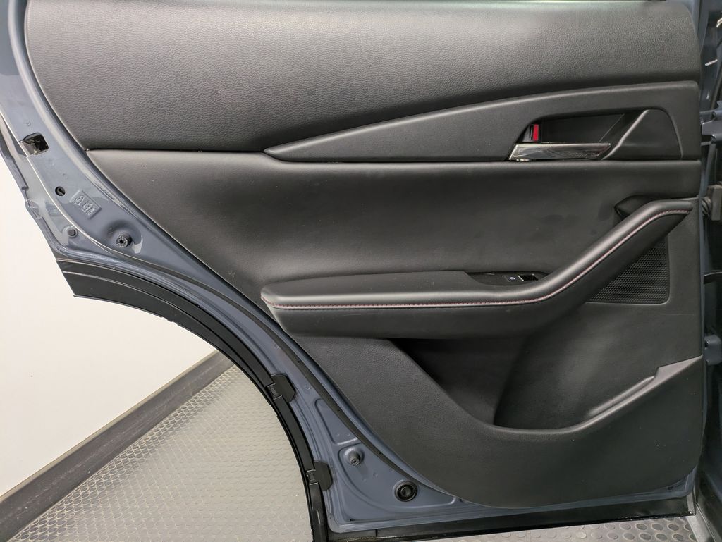 2023 Mazda CX-30 Carbon Edition - Photo 24