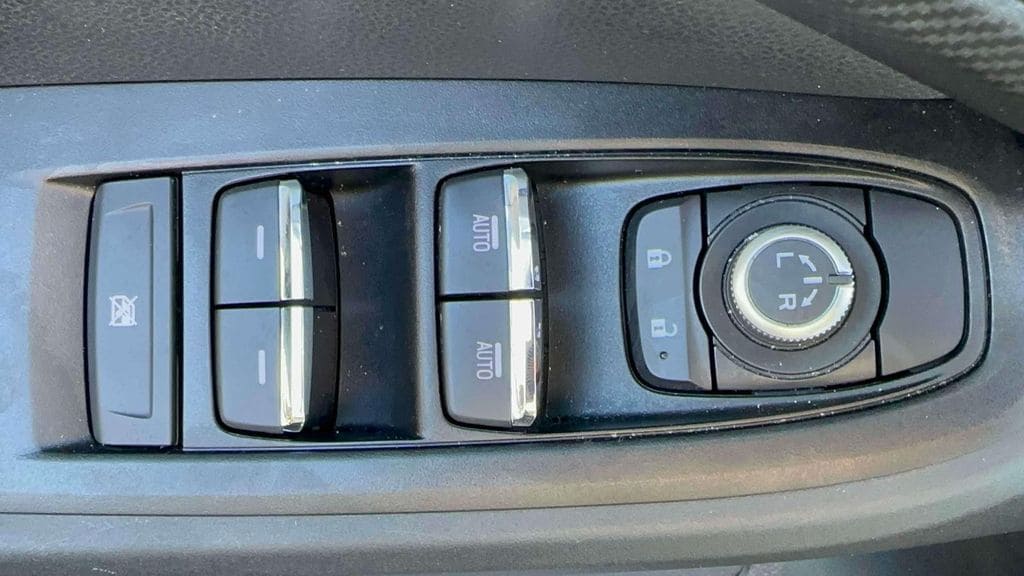2024 Subaru Crosstrek Limited - Photo 13