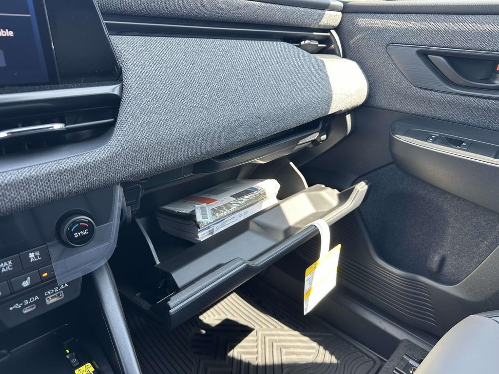 2026 Subaru Outback Premium - Photo 17