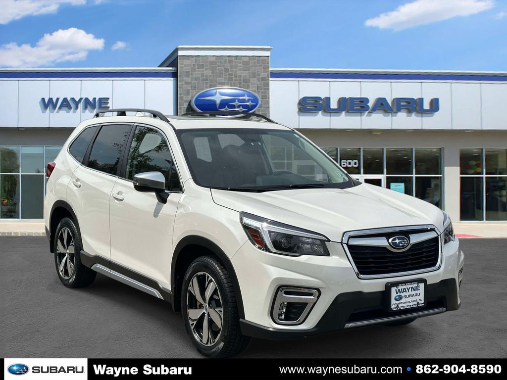2021 Subaru Forester Touring's photo