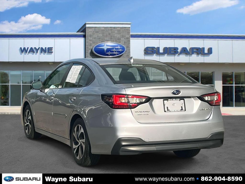 2023 Subaru Legacy Premium photo 3