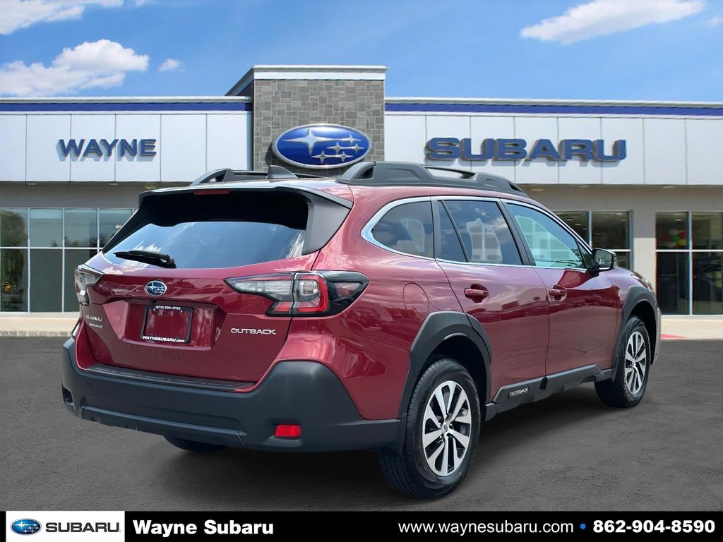 2025 Subaru Outback Premium photo 3