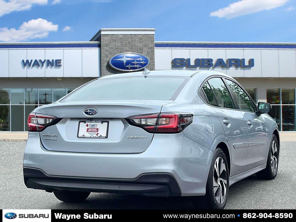 2023 Subaru Legacy Premium photo 3