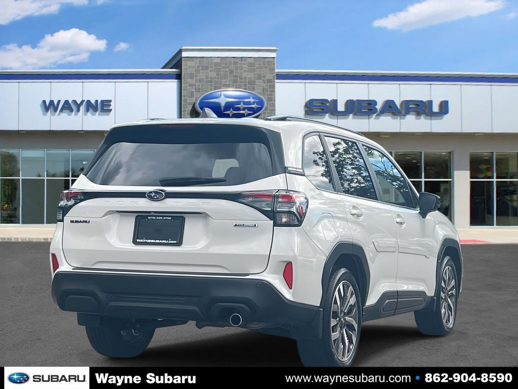2025 Subaru Forester Touring photo 2