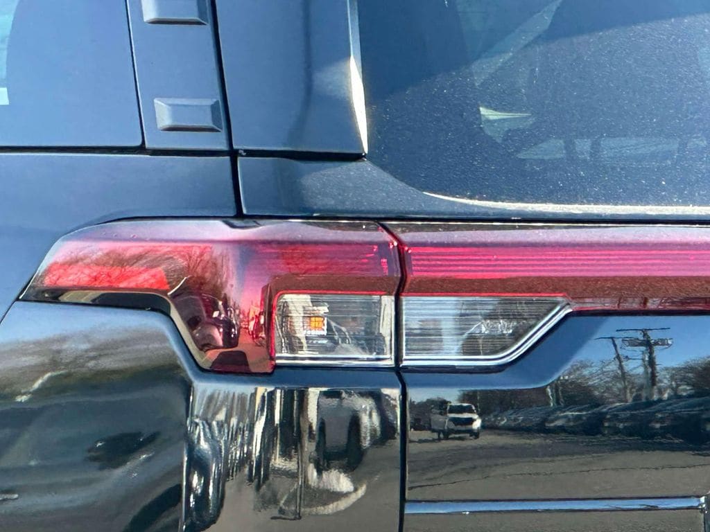 2026 Subaru Outback Touring - Photo 8