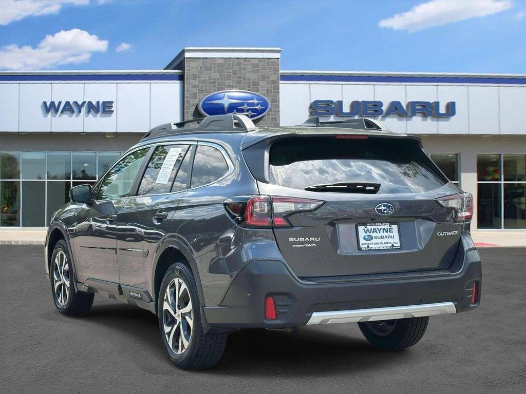Used 2022 Subaru Outback Limited SUV