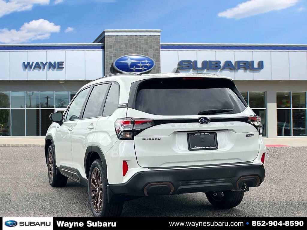 2025 Subaru Forester Sport photo 3