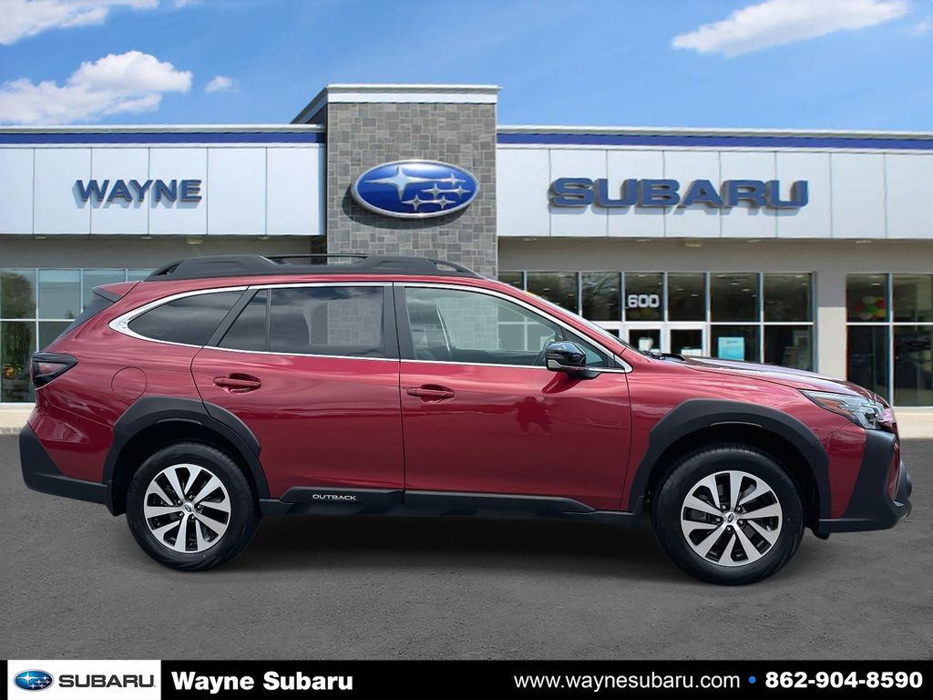 2025 Subaru Outback Premium photo 2