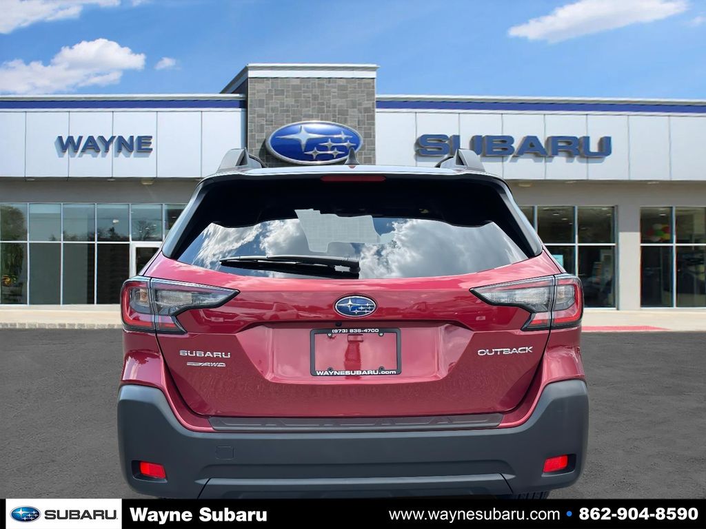 2025 Subaru Outback Premium photo 4