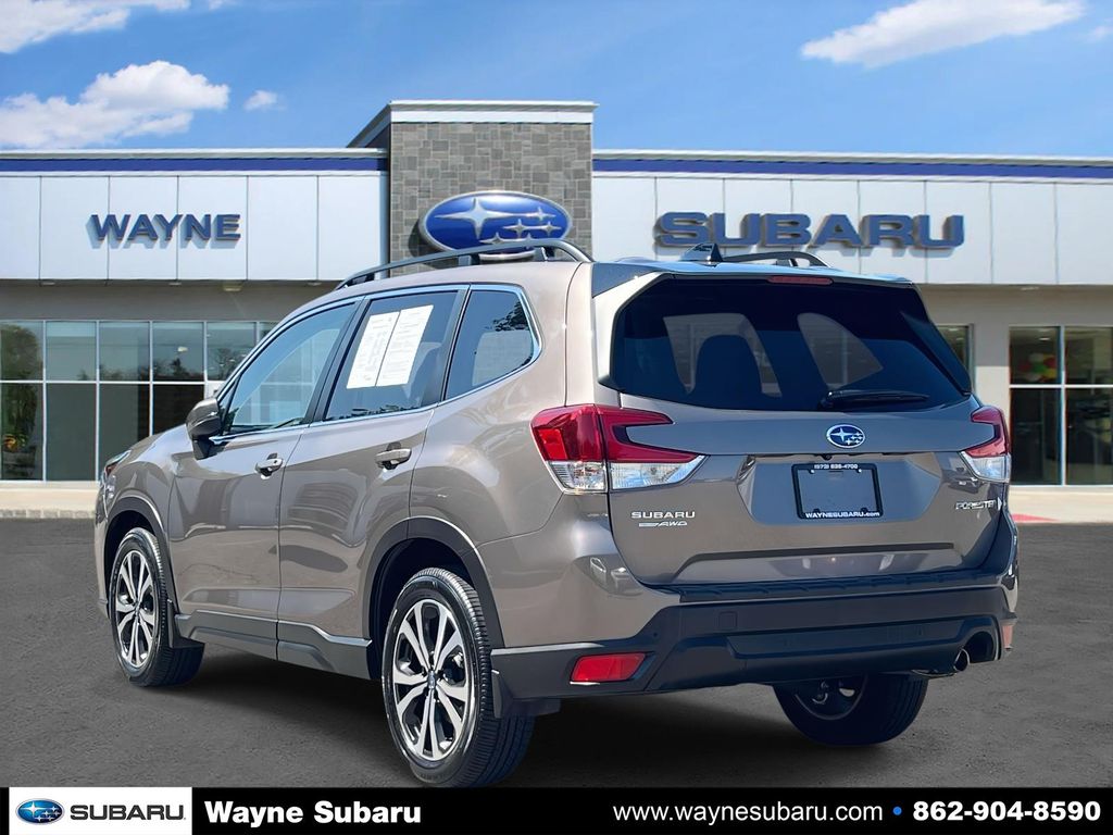 2024 Subaru Forester Limited photo 2